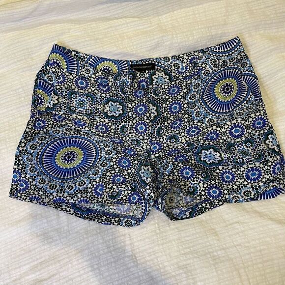 Banana Republic Floral Ikat Shorts Rayon Linen Blend Summer Size 8 medium - Picture 2 of 7